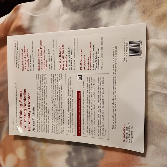 Skills Training Manual Borderline Personality Disorder Book - Picture 2 of 7